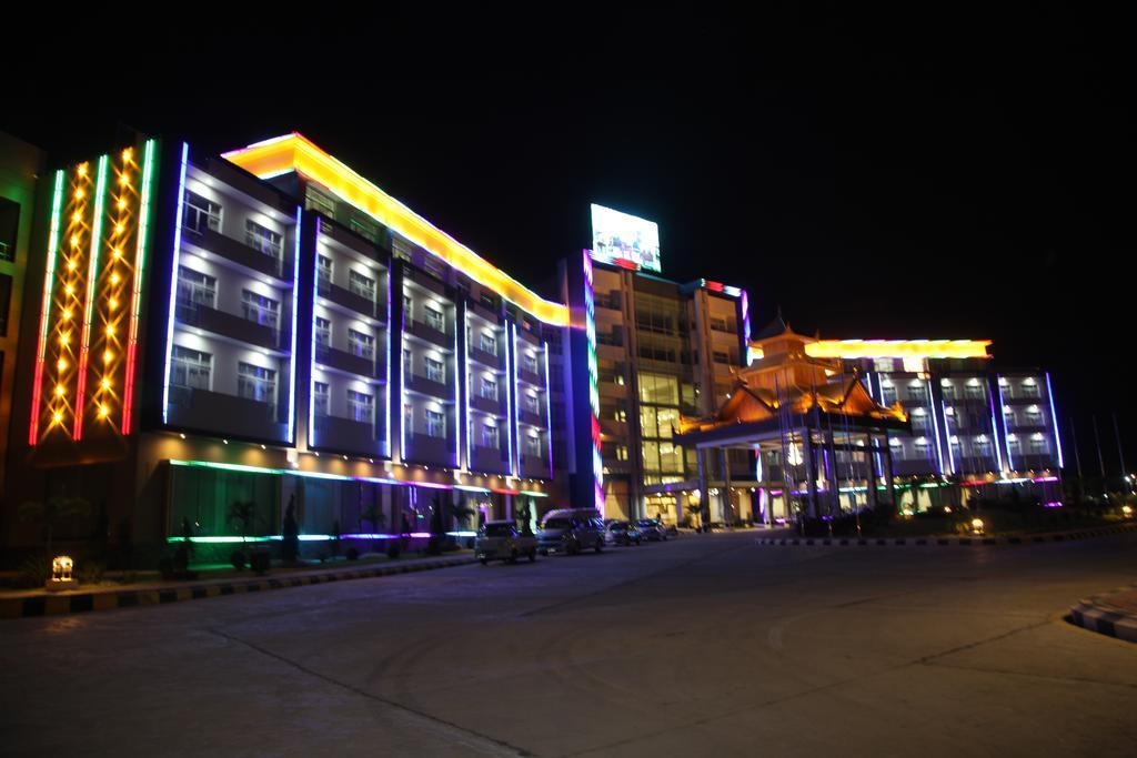Mingalar Thiri Hotel Naypyidaw Exterior foto